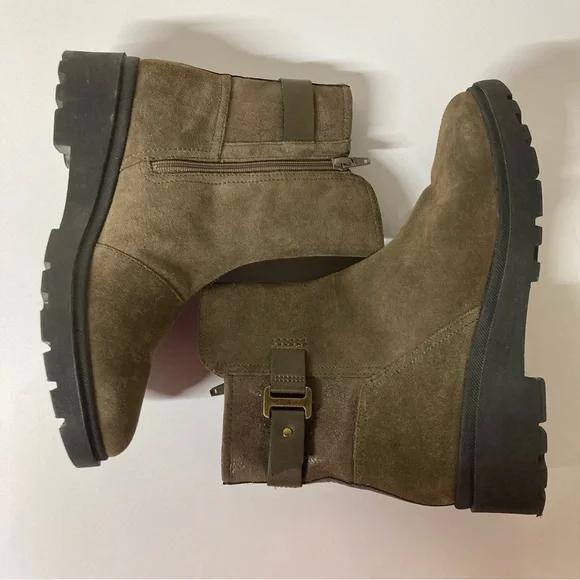 Clarks Women's Calla Green Suede Size 8 Ankle Boots Buckle Side Zip - Picture 5 of 14